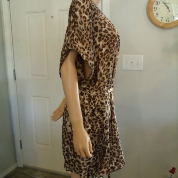 Apt. 9 - 2X Leopard Print Blouse w/Belt - Picture 3 of 5